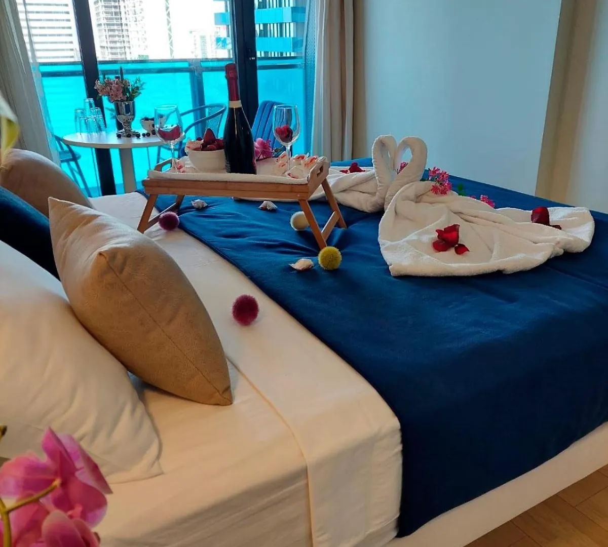 **** Hotel Vip Class ꙳ Orbi City Batumi Gruzja