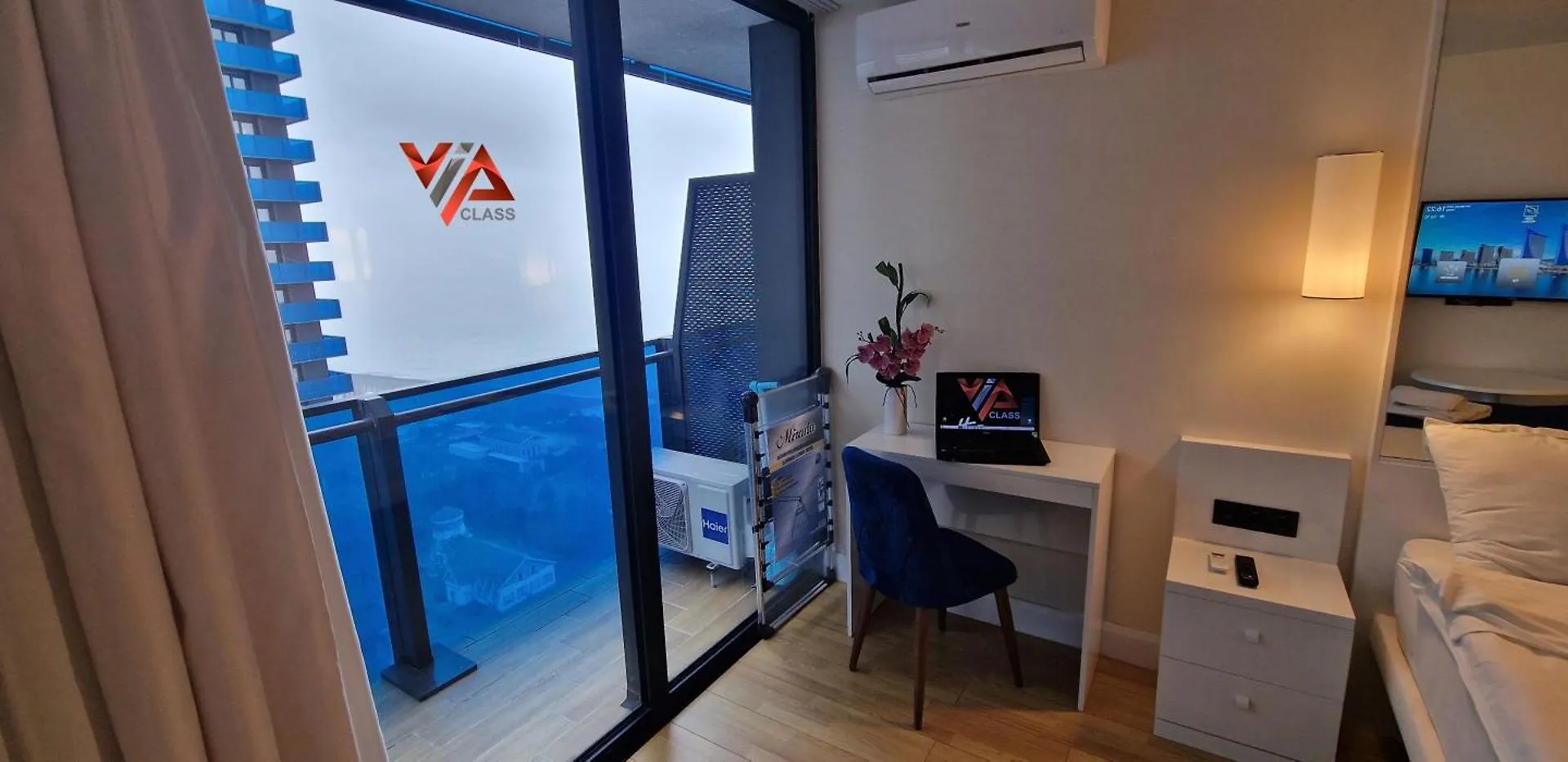 Vip Class ꙳ Orbi City Batumi 4*,